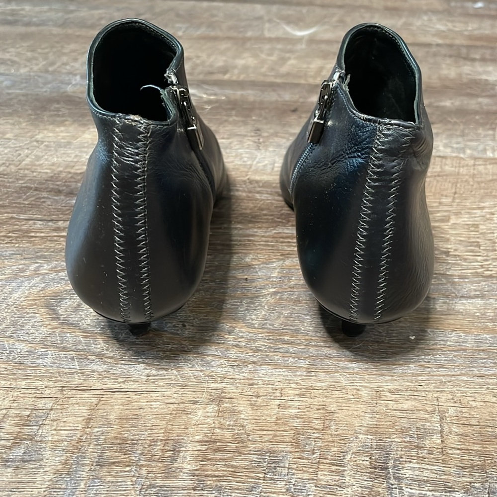 Vintage Prada leather ankle kitten heel booties boots - Picture 4 of 12